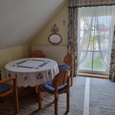 ゲストハウス 4 Person Beedroom At Fam Herbst I Thaller